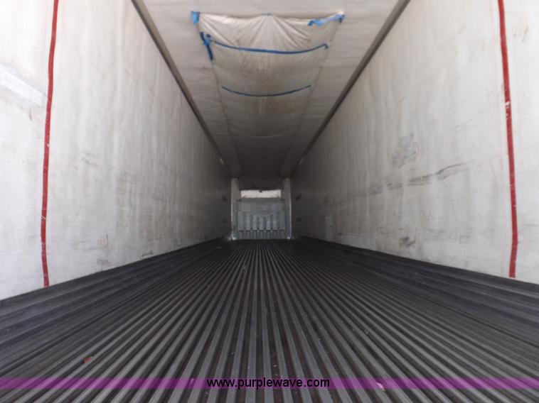 image for item I9235 2003 Utility 3000R refrigerated trailer