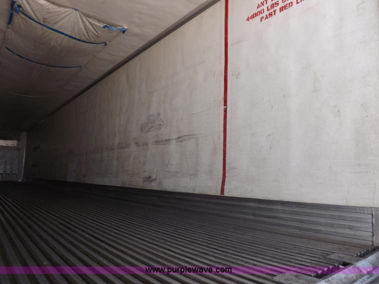 image for item I9235 2003 Utility 3000R refrigerated trailer