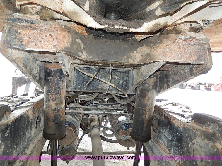 image for item I9457 1999 Ottawa YT30 yard truck