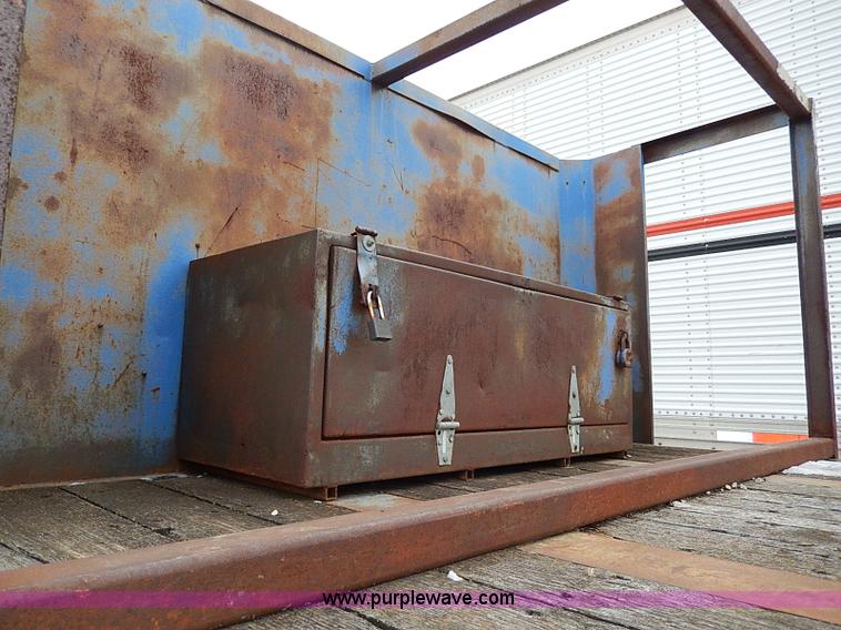 image for item I9461 1980 Strick 42' flatbed trailer