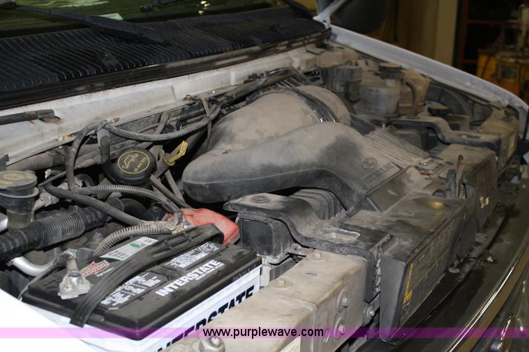 image for item C1744 2007 Ford E350 Super Duty service van