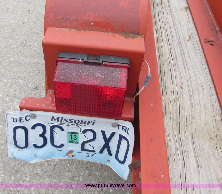 image for item F4860 2007 Ditch Witch SA1 tilt trailer