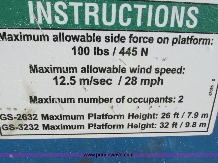 image for item G9367 2007 Genie GS-2632 scissor lift