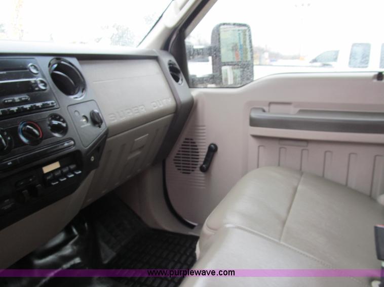 image for item G9553 2008 Ford F450 Super Duty XL service truck