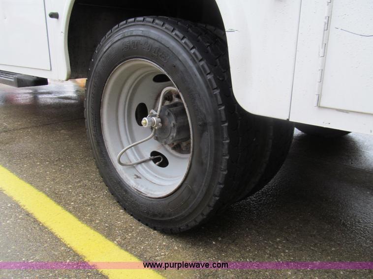 image for item G9553 2008 Ford F450 Super Duty XL service truck