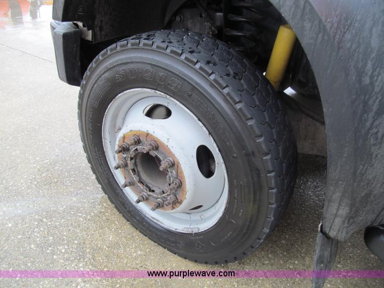 image for item G9553 2008 Ford F450 Super Duty XL service truck