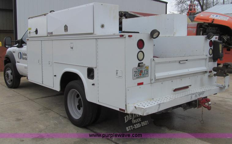 image for item G9555 2007 Ford F550 XL Super Duty service truck