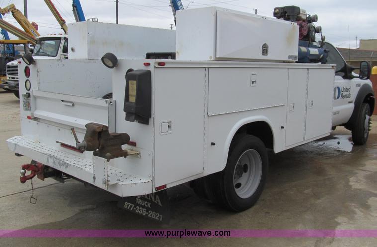 image for item G9555 2007 Ford F550 XL Super Duty service truck