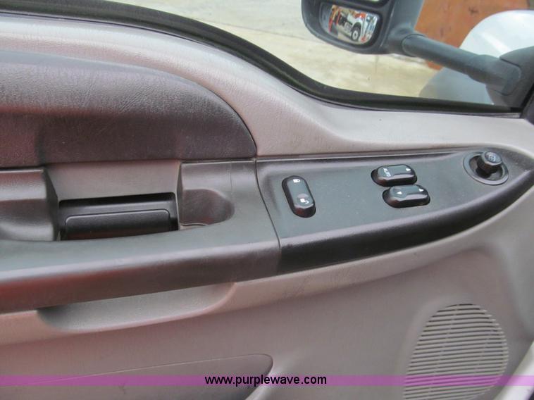 image for item G9555 2007 Ford F550 XL Super Duty service truck