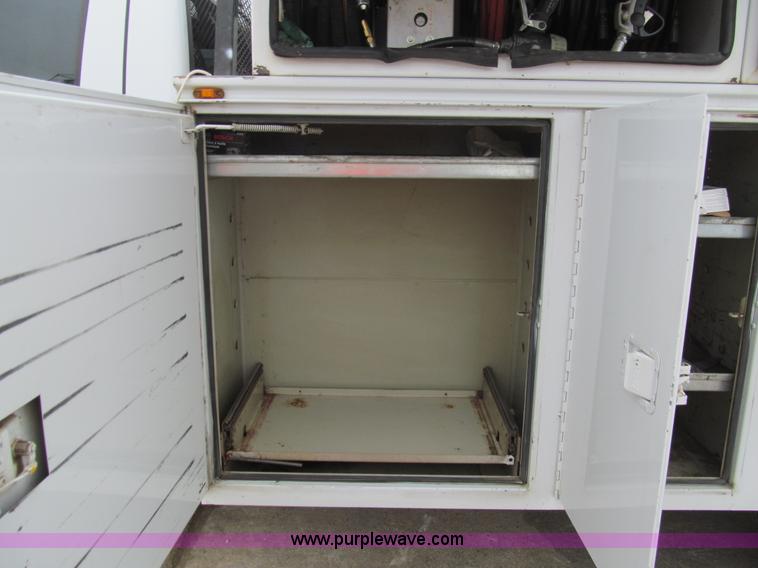 image for item G9555 2007 Ford F550 XL Super Duty service truck