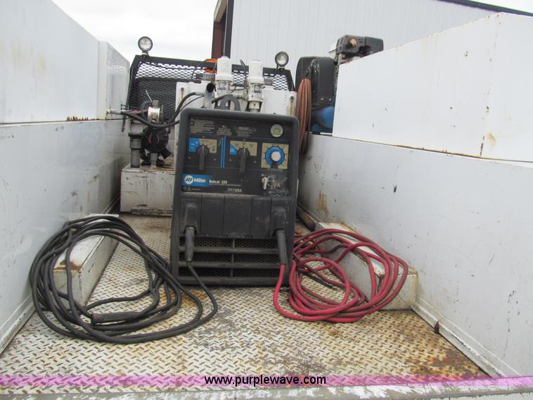 image for item G9555 2007 Ford F550 XL Super Duty service truck