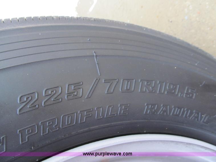 image for item G9555 2007 Ford F550 XL Super Duty service truck