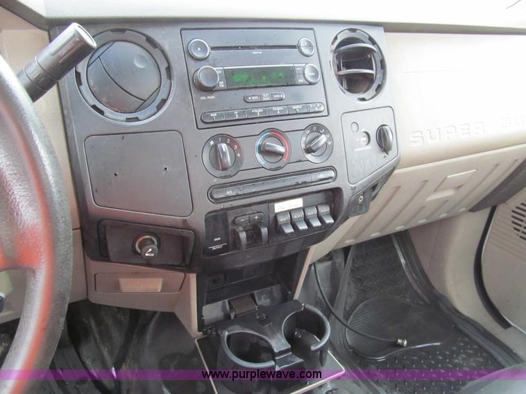 image for item G9556 2008 Ford F550 Super Duty XL service truck