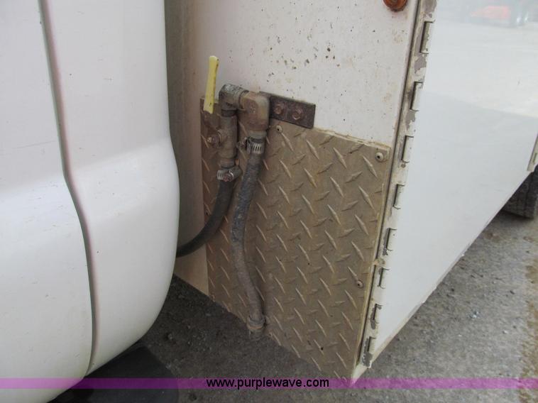 image for item G9556 2008 Ford F550 Super Duty XL service truck