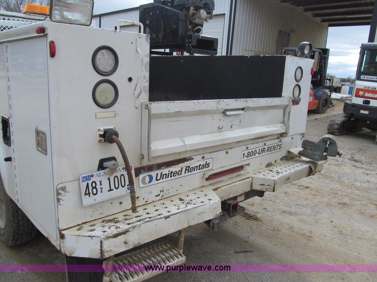 image for item G9556 2008 Ford F550 Super Duty XL service truck