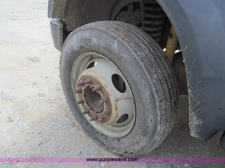 image for item G9556 2008 Ford F550 Super Duty XL service truck