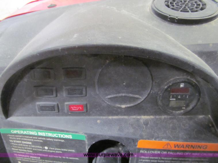 image for item G9557 2008 Club Car XRT 1550G utility vehicle