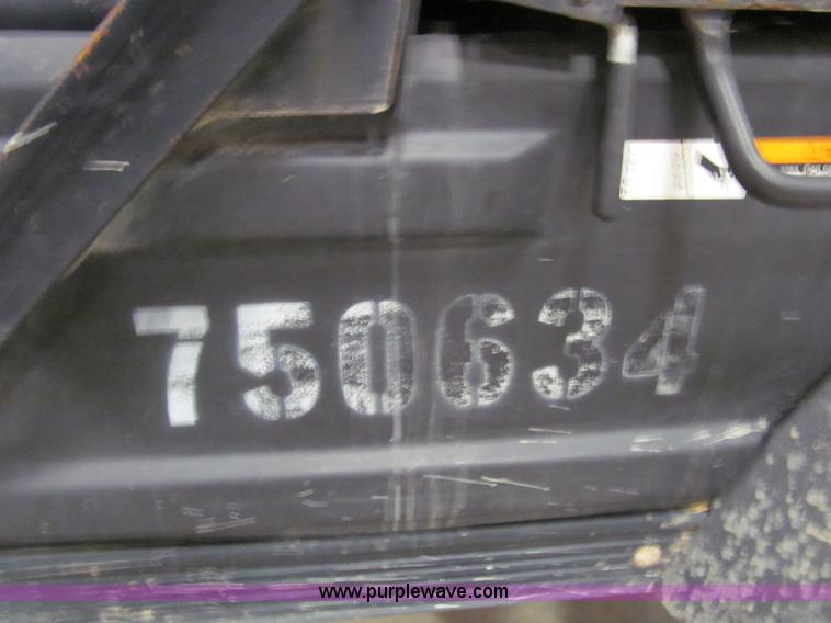 image for item G9557 2008 Club Car XRT 1550G utility vehicle