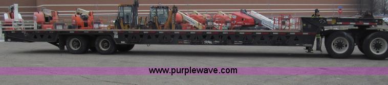 image for item G9558 2006 Trail King TK70HT482 trailer