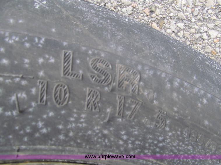 image for item G9558 2006 Trail King TK70HT482 trailer