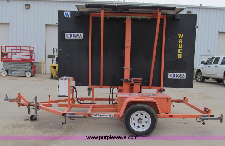 image for item G9559 2008 Wanco WTMMB solar portable sign board