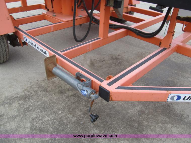 image for item G9559 2008 Wanco WTMMB solar portable sign board