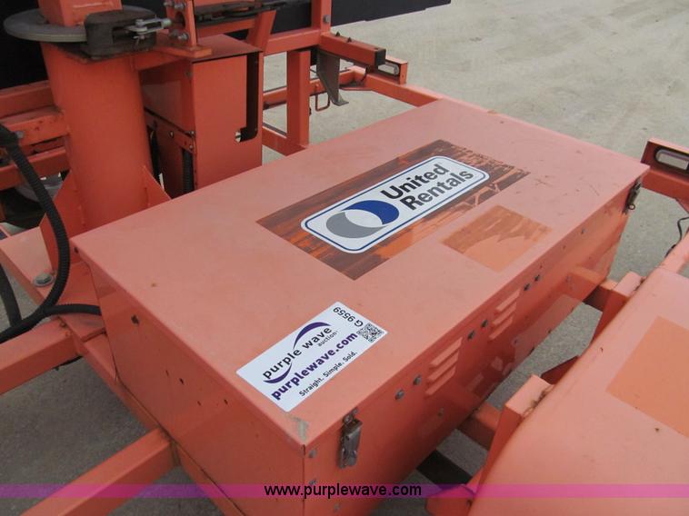 image for item G9559 2008 Wanco WTMMB solar portable sign board