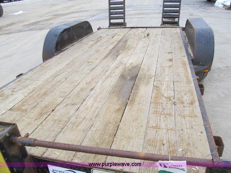 image for item G9560 2007 Mac-lander tandem axle trailer