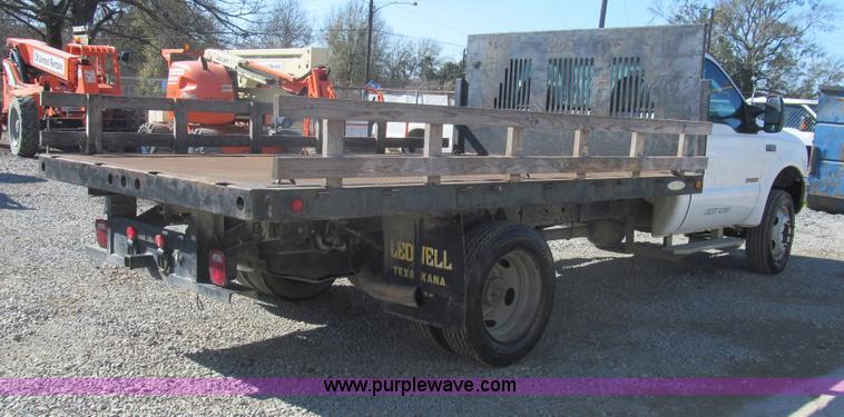 image for item G9566 2004 Ford F450 Super Duty flatbed truck
