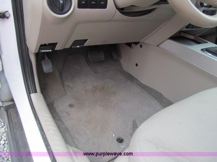 image for item G9567 2008 Ford Escape XLT SUV