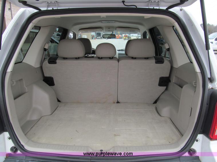 image for item G9567 2008 Ford Escape XLT SUV