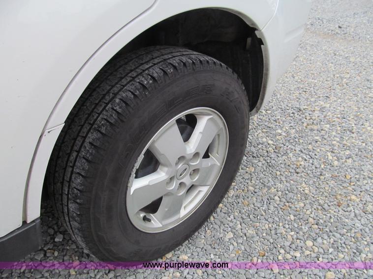 image for item G9567 2008 Ford Escape XLT SUV