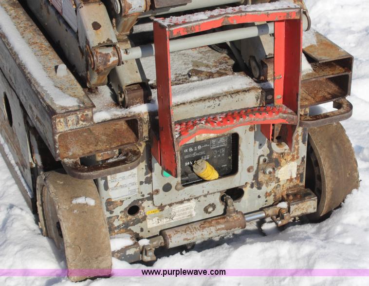 image for item H1339 2006 Skyjack SJ111 3219 electric scissor lift