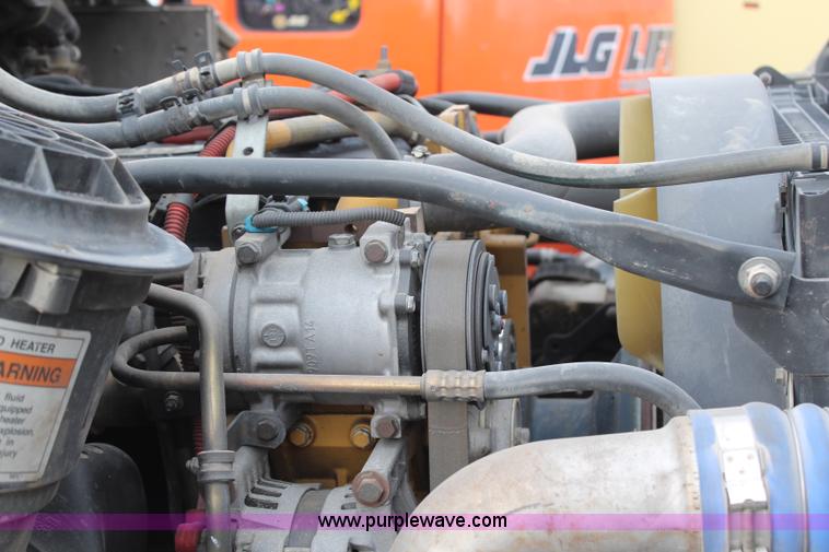 image for item H1377 2007 Freightliner Business Class M2 rollback truck