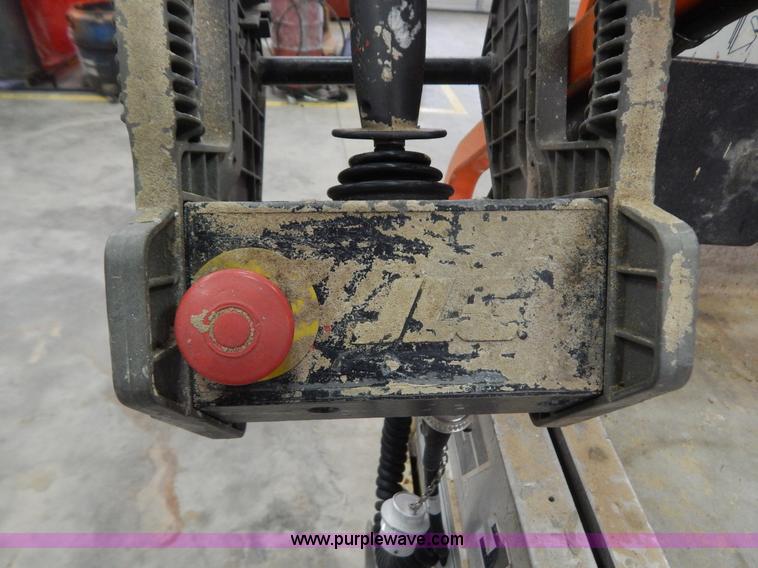 image for item I1225 2006 JLG 1930ES electric scissor lift