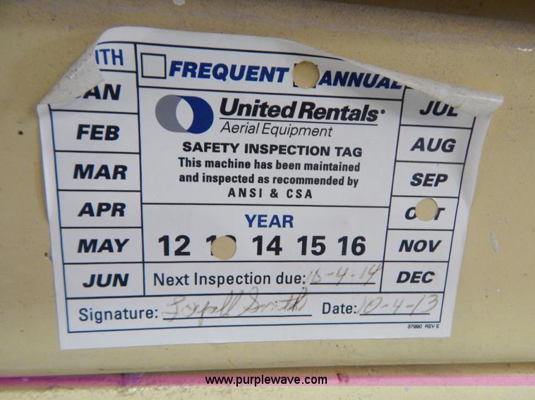 image for item I1225 2006 JLG 1930ES electric scissor lift