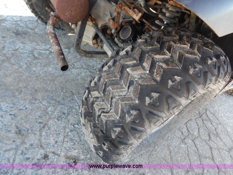 image for item I1227 2009 Club Car XRT950 utility vehicle