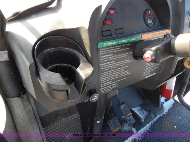 image for item I1227 2009 Club Car XRT950 utility vehicle