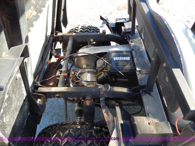 image for item I1227 2009 Club Car XRT950 utility vehicle