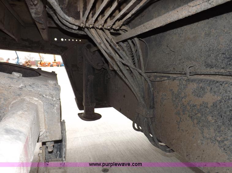 image for item I9190 2006 Ledwell LW48HT2-10-PB Hydratail trailer