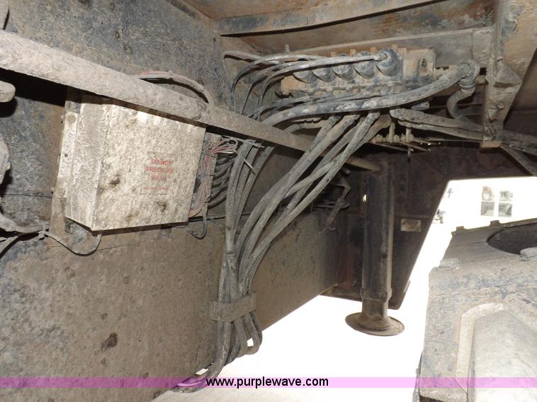 image for item I9190 2006 Ledwell LW48HT2-10-PB Hydratail trailer