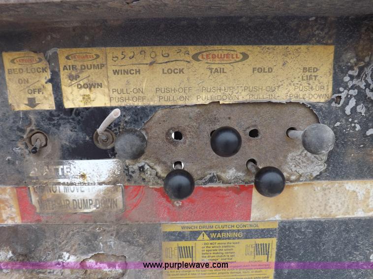 image for item I9190 2006 Ledwell LW48HT2-10-PB Hydratail trailer