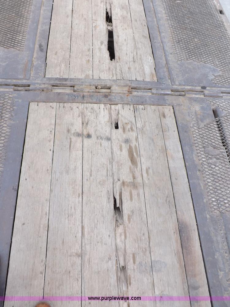 image for item I9190 2006 Ledwell LW48HT2-10-PB Hydratail trailer