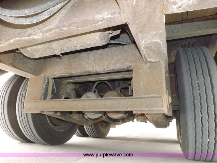 image for item I9190 2006 Ledwell LW48HT2-10-PB Hydratail trailer