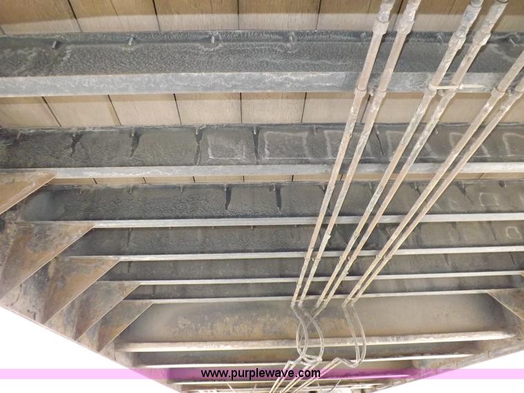 image for item I9190 2006 Ledwell LW48HT2-10-PB Hydratail trailer