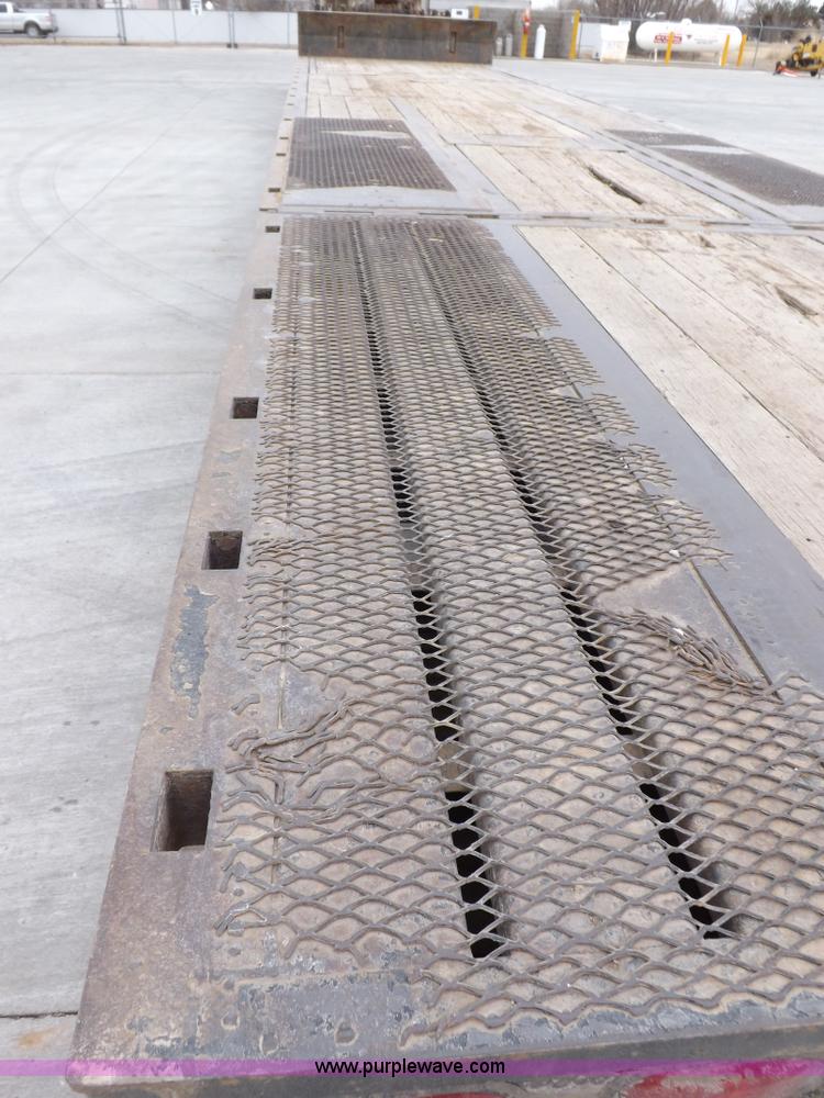 image for item I9190 2006 Ledwell LW48HT2-10-PB Hydratail trailer