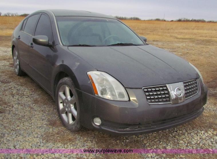 image for item AE9062 2005 Nissan Maxima SE