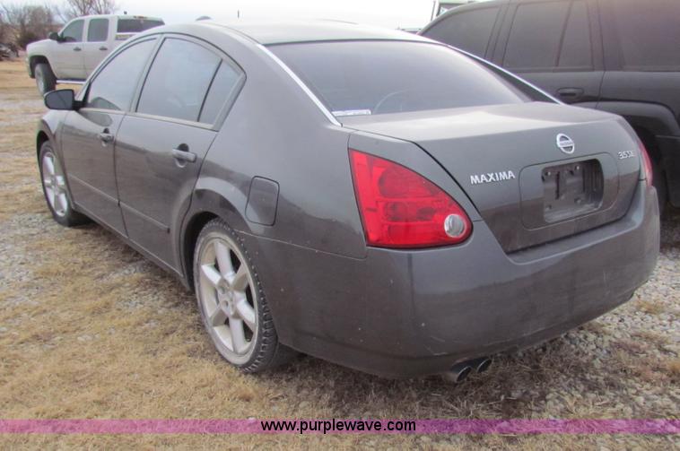 image for item AE9062 2005 Nissan Maxima SE