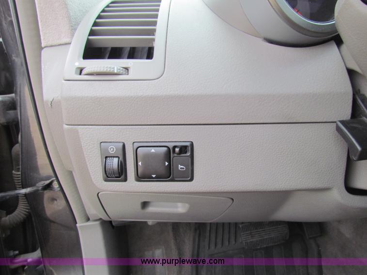 image for item AE9062 2005 Nissan Maxima SE