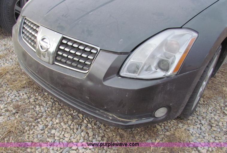 image for item AE9062 2005 Nissan Maxima SE